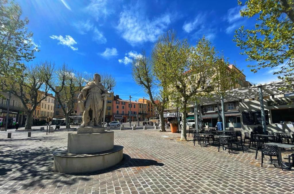 La Maison De Lily, Cosy Dans Le Vieux-Hyeres, Parking Gratuit Exterior foto